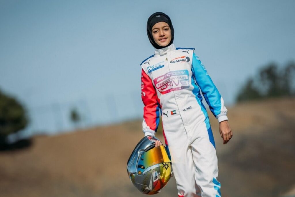 Atiqa Mir Makes History with Top-5 Finish in Junior Class Debut – Kashmir News