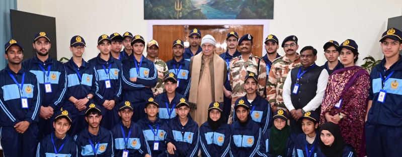 LG Manoj Sinha Engages with J&K Students Following Inspiring ITBP Bharat Darshan Journey