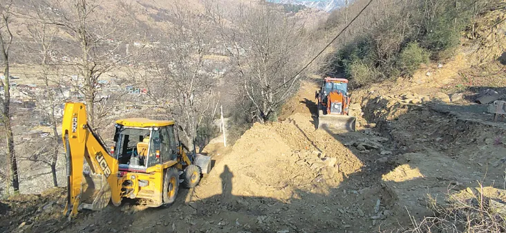 Reviving Connectivity: Resuming Work on Kharpora–Shabanbass Road After 13 Years