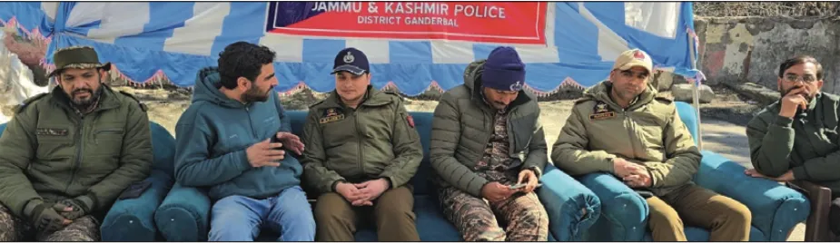 Thana Diwas Celebrations at Gund Police Station